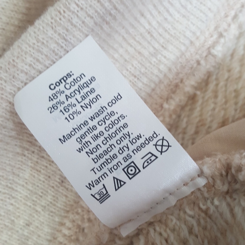 *SOLD* J. CREW Beige Sweater sz L - Picture 7 of 7